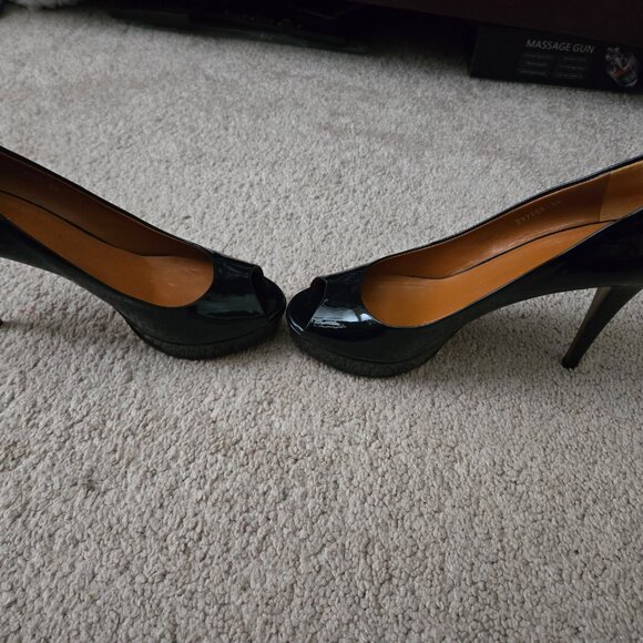 Gucci Patent Leather Platform Heels - Picture 2 of 8